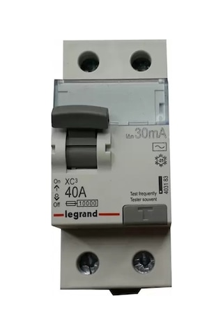 Legrand Xc3 2x40 Amper 30ma Ac Tipi Kaçak Akım Rölesi Legrand Xc3 2x40 Amper 30ma Ac Tipi Kaçak Akım Rölesi