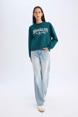 Defacto Regular Fit Bisiklet Yaka Baskılı İnce Sweatshirt D5928AX24AUGN1040 Yeşil