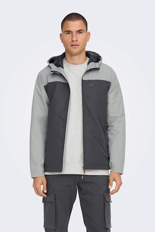 Only & Sons Erkek Onsmack Su Geçirmez Kapüşonlu Ceket 22024207 Gr Gri