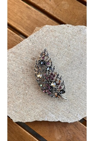 Taşlı Gümüş Yaprak Broş Çok Renkli