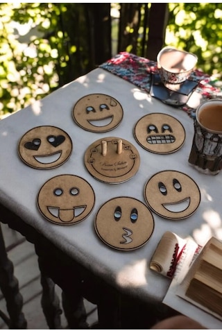 Ahşap Figürlü 6'lı Bardak Altlığı Dekoratif Silinebilir Emojiler