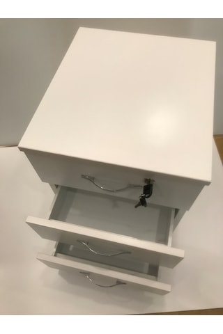 Üç Çekmece Kilitl Komidin(Montajlı)