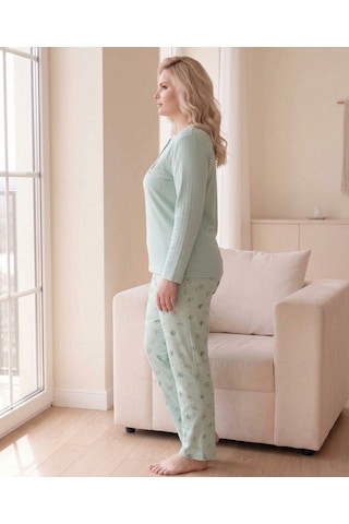 Eyfuze Kadın Kışlık Büyük Beden Curve Nakışlı Desenli Yakası Düğmeli Uzun Kollu Pijama Takımı Yesil