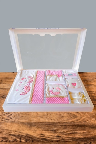 10 Parça Pembe Kedili Hastane Çıkışı Ve 4 Parça Bebek Bornoz Seti Pembe