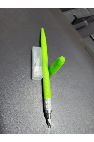 Gebzeli Kretuar Seti 0,4mm 30derece Kesik Uçlu Kolay Kavranabilir Fıstık Yeşil Gövde+10 Adet Yedek Uçlu Set