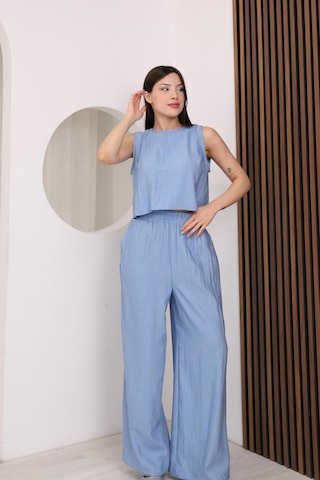 Famoda Mavi Sırtı Çapraz Bağcıklı Crop Bluz & Yüksek Bel Palazzo Pantolon Alt Üst Takım