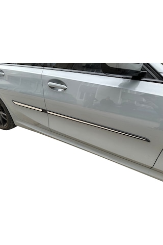 Toyota Corolla 2013 Üzeri Yan Kapı Koruma Çıtası Plastik + Krom