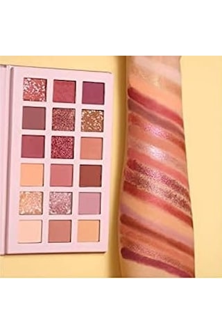 Huda Beauty 18 Renkli Profesyonel Çıplak Göz Farı Paleti Diğer