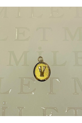 14 Ayar Altın V Harfi Nostalji Oval Kolye Ucu