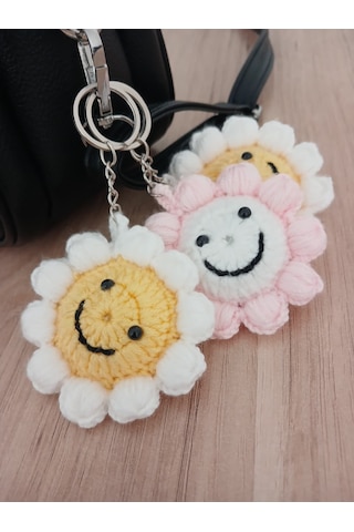 Örgü Amigurumi Papatya Anahtarlık