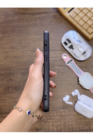 Samsung Galaxy A70 Uyumlu Premium Deri Dokulu Darbelere Karşı Dayanıklı Nazal Silikon Kılıf Siyah
