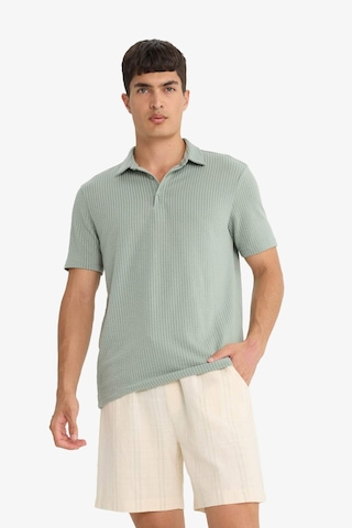 DeFacto Slim Fit Dar Kesim Polo Yaka Pamuklu Kısa Kollu Tişört X2594AZ25SPGN1217