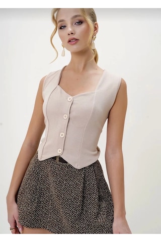Krep Kumaş Düğmeli Yelek Bej S3395 Bej