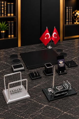 13 Parça Kristal Masa İsimlik Seti Kişiye Özel Newton Denge Toplu Ofis Sümen Takımı Siyah