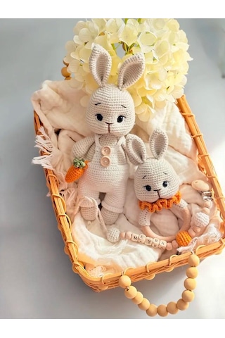 Amigurumi Havuçlu Tavşan Set Amigurumi Havuçlu Tavşan Set