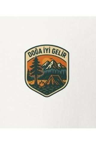 Wildstyle Doğa Terapisi Renkli Kamp Doğa Orman Huzur Rozet Baskılı Unisex Bisiklet Yaka Pamuklu Tişört Beyaz