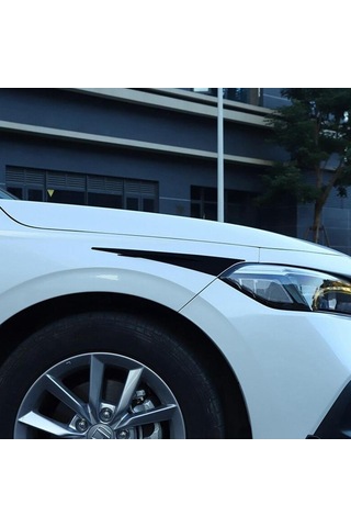 Honda Civic 2022+ İçin Uyumlu Far Kaşı Piano Black 2