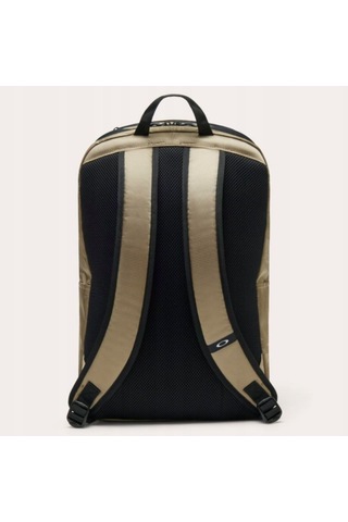 Oakley Essential Day Pack Fos901982 7gw U 30 Litre Sırt Çantası Siyah