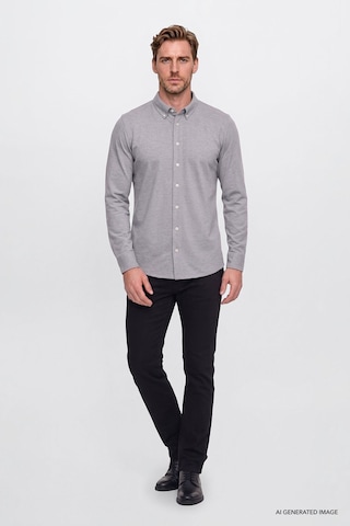 AC&Co / Altınyıldız Classics Erkek Grı Pamuklu Tailored Slim Fit Dar Kesim Düğmeli Yaka Örme Gömlek Gri