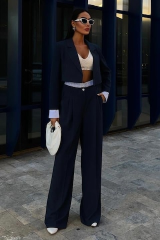 Garni Detaylı Crop Ceketli Takım 10075 Laci Vert