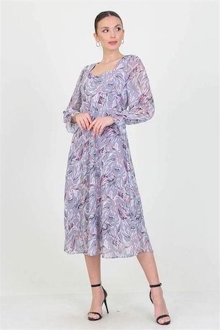 Neşeli Butik Kadın Gri Kalp Yaka Yeni Sezon Desenli Şifon Elbise Ry0030 Gri