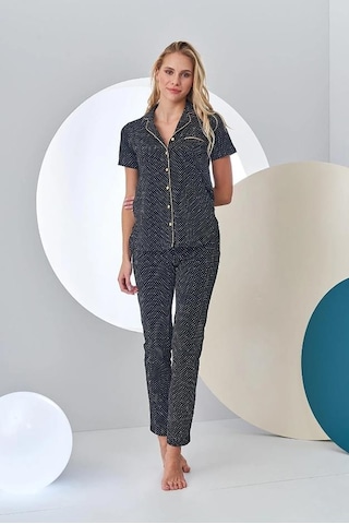 Pjs 24213 Kadın Puantiyeli Düğmeli Pijama Takım 001