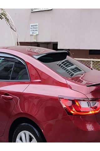Renault Megane 4 Arka Cam Üstü Spoiler 2016 Ve Üzeri