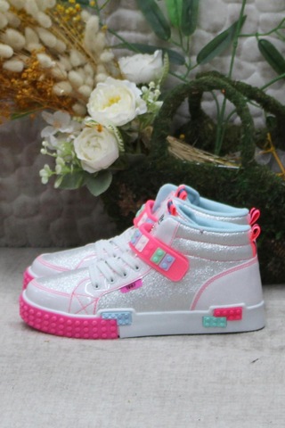 M.p 242 3308 Beyaz Rahat Kısa Boğazlı Kız Çocuk Ayakkabı 001