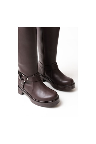 02-312 Kahverengi Toka Aksesuarlı Fermuarlı Günlük Kadın Çizme Resimdeki Renk