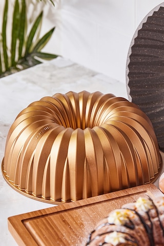 Emsan Griss Hard Stone Döküm Kek Kalıbı Gold 24 Cm