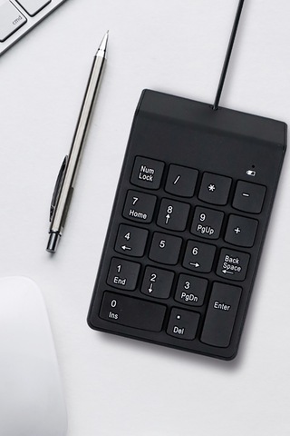 Kablolu 18 Tuşlu Mini Rakam Klavyesi Numeric Klavye Mini Dekoratif Num Klavye