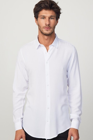 Tudors Slim Fit Dar Kesim Uzun Kol Dökümlü Viskon Şık Erkek Beyaz Gömlek-26909-beyaz Beyaz