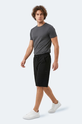 Slazenger Noctura Erkek Kapri Siyah Şort