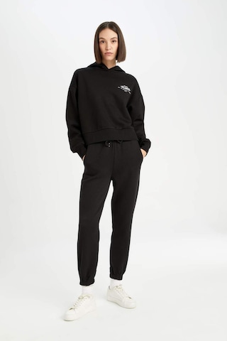 DeFacto Boxy Fit Kapüşonlu Baskılı Kalın Siyah Sweatshirt D6717AX24WNBK81 Siyah