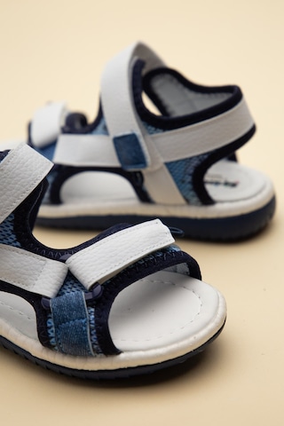 Şirinbebe Ortopedik Erkek Çocuk Sandalet Beyaz Cırtlı Yan Kapalı-4755