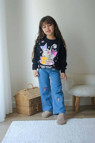Kız Çocuk Kuromi Modelli Kot Pantolon Nakışlı 2li Takım Siyah