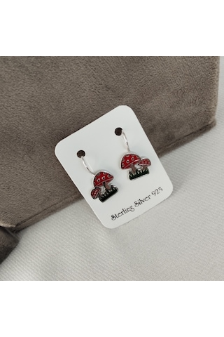 927 Ayar Gümüş Çocuk Küpesi Zarif Ve Güvenli Tasarım Model 3 Gümüş