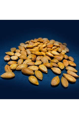 Meykuru Kayısı Çekirdeği 1 KG