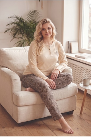 Seboteks Şardonlu İnterlok Kumaş Yakası Düğmeli Kışlık Büyük Beden Kadın Pijama Takımı 2700 Leopar