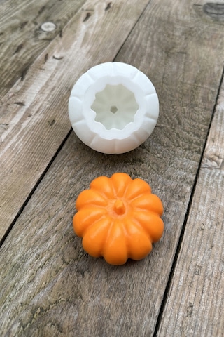 Munchkin Küçük Boy Mum Kalıbı (Silikon)