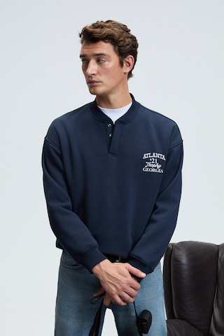 Grimelange JETHRO Erkek Bomber Yaka Patlı Düğmeli Göğsü Nakışlı Relaxed Fit Lacivert Sweatshirt