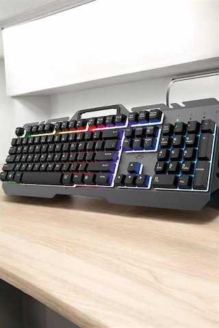 Bay Q Klavye Rgb Işıklı Klavye Ve Mouse Seti Kablolu Mouse Najmaddin