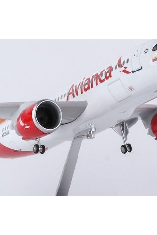 Air Avianca A320 Yolcu Uçağı Model Uçak 1/80 Ölçek 47cm