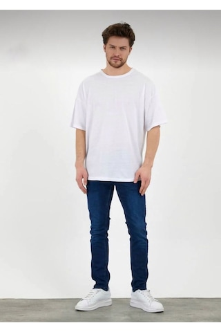Erkek Oversize Pamuklu Bisiklet Yaka Kısa Kollu T-shirt BEYAZ