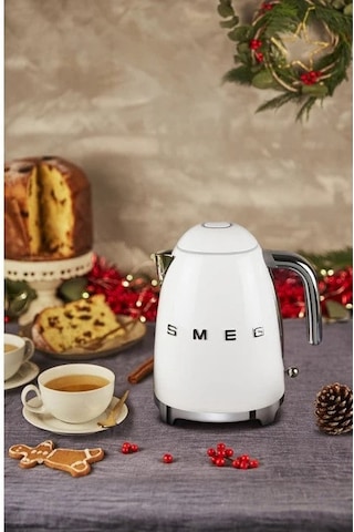 Smeg KLF03WHEU 1.7 LT Paslanmaz Çelik Su Isıtıcı Kettle