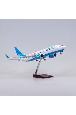 Pobeda Russia Boeing 737 Yolcu Uçağı Model Uçak 1/80 Ölçek 47cm