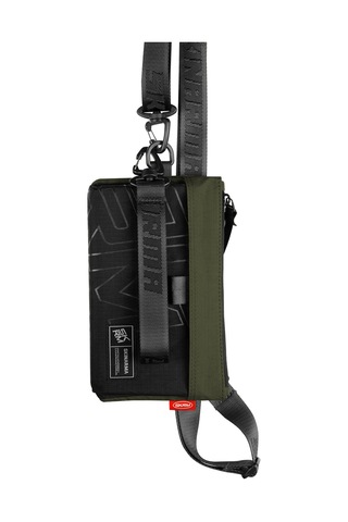 Skinarma Clutch Jager Boyun Askı Kayışlı Çapraz Vücut Çantası Yeşil