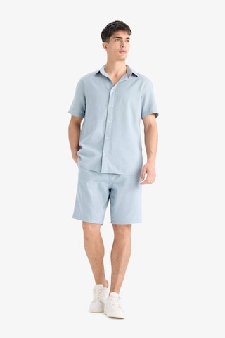 DeFacto %100 Pamuk Relax Fit Cepli Keten Görünümlü Bermuda Şort C7381AX25SMBE524
