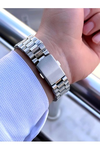 Coliseum Çelik Kordon Takvimli Kadran Kutulu Seri Erkek Kol Saati Ft.aas.ı011