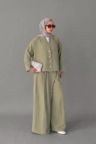 Norshen Kruvaze Kesim Düğmeli Bluz & Etek Görünümlü Geniş Paça Pantolon - Keten Takım Haki Norshen Kruvaze Kesim Düğmeli Bluz & Etek Görünümlü Geniş Paça Pantolon - Keten Takım Haki